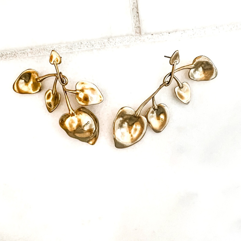 Stella and Dot Esmee Earrings